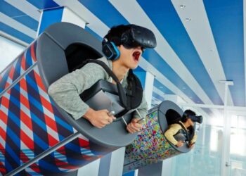 AR、VR翻轉東京旅遊新體驗！251公尺高空化身砲彈飛人 還可感受私人飛機的奢華航空虛擬旅行