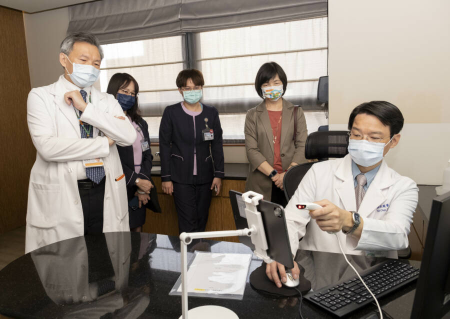 遠距醫療再升級！這「3法寶」讓偏鄉居民看病省時又省力 - 台北郵報 | The Taipei Post