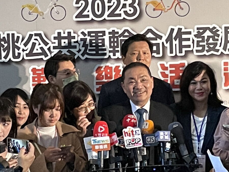 圖／新北市長侯友宜今（24）日強調，我們的國家就叫中華民國，在台灣這塊土地不斷的成長跟茁壯。（圖／記者陳志仁攝，2024.04.24）