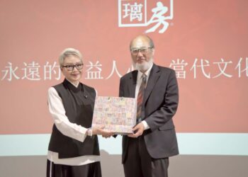 金馬影后楊惠姍華梵大學開講　熱情為成功必要條件