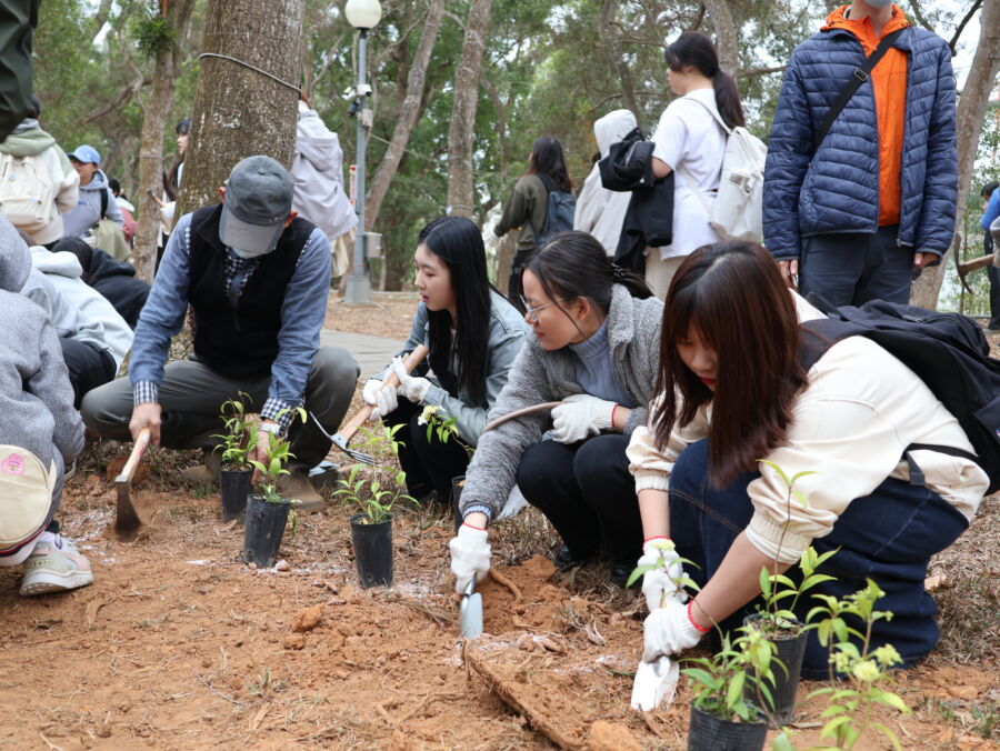 東海創建全台第一所大學樹銀行「Tree Bank」　邀請民眾為自己種下一棵樹