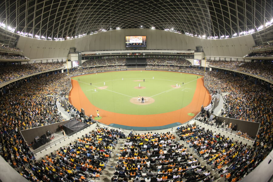 巨人打兄弟首戰37890人創紀錄  台灣棒球史上最多觀眾數