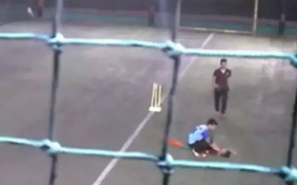 11歲男童打板球「下體中彈」　送醫搶救無效