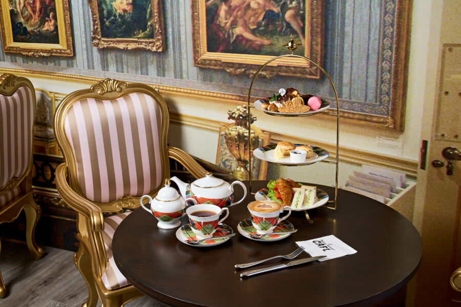 Vivienne Westwood Café 經典英式下午茶　限量登場LaLaport台中店