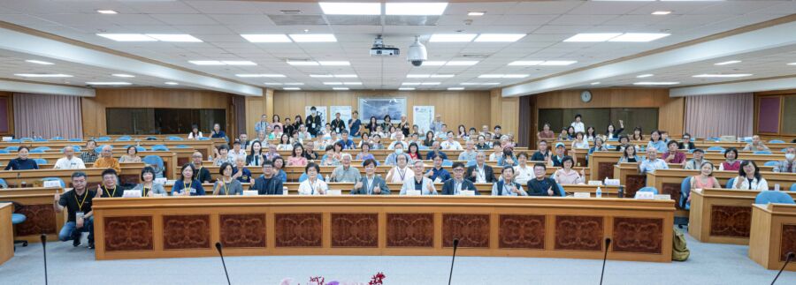華梵大學辦東亞書法國際學術研討會　臺日韓星中名家齊聚