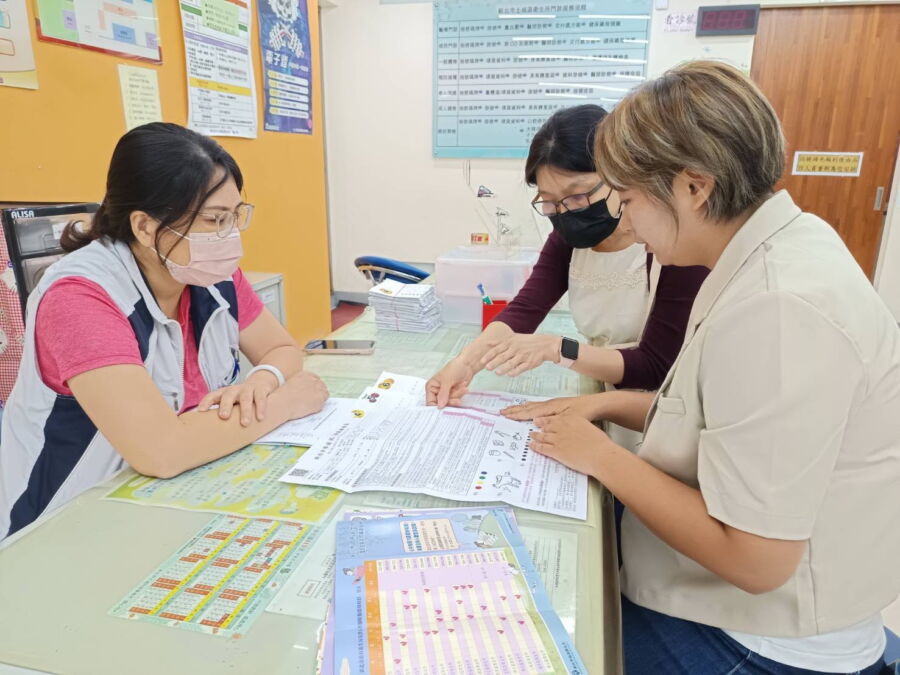 圖／新北市議員黃淑君呼籲新北市政府應盡速落實人力補足，並且加強心理照顧機制。（新北市議員黃淑君提供）