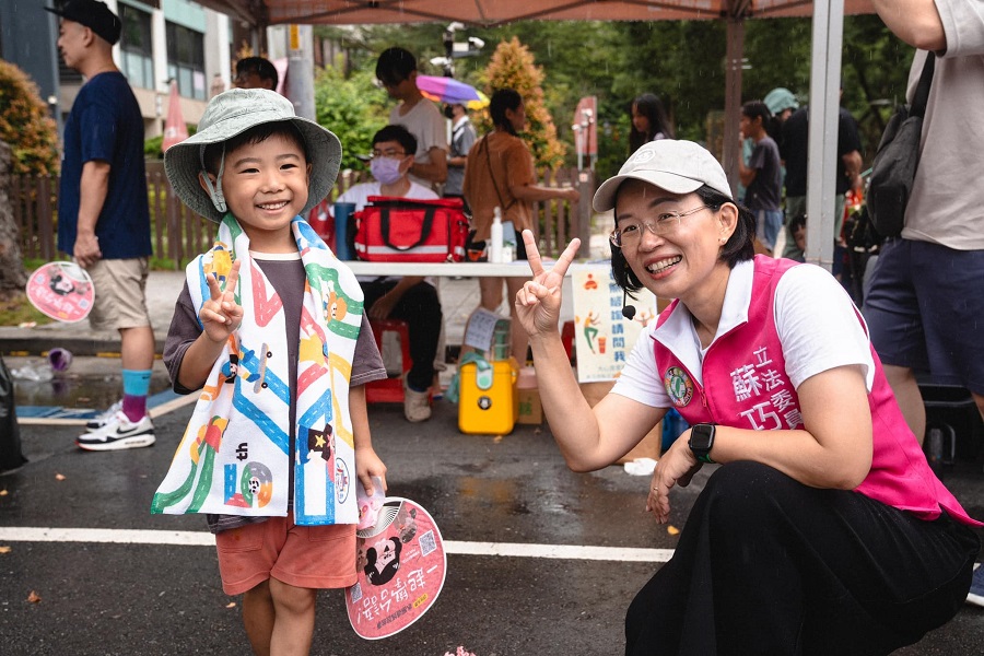 圖／蘇巧慧是民進黨內討論較多的新北市長人選，藍營議員陳偉杰認為，還要看未來一年多的權力變化而定。（翻攝蘇巧慧臉書）