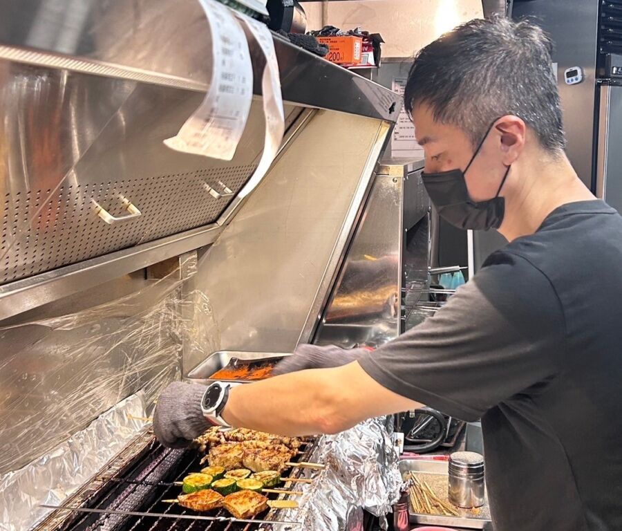 餐飲業門外漢也會通！業務轉職加盟串燒居酒屋心聲曝