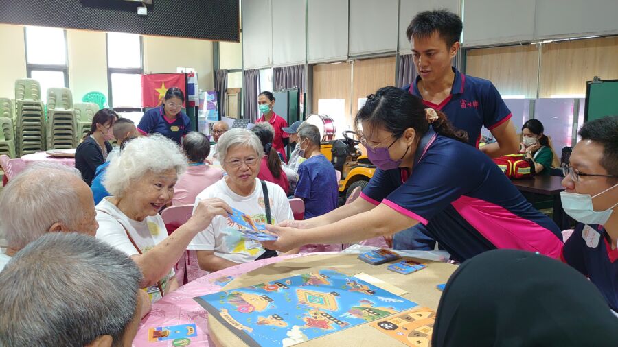 富味鄉高齡共餐溫馨圓滿　與長輩共享歡樂時光 - 早安台灣新聞 | Morning Taiwan News
