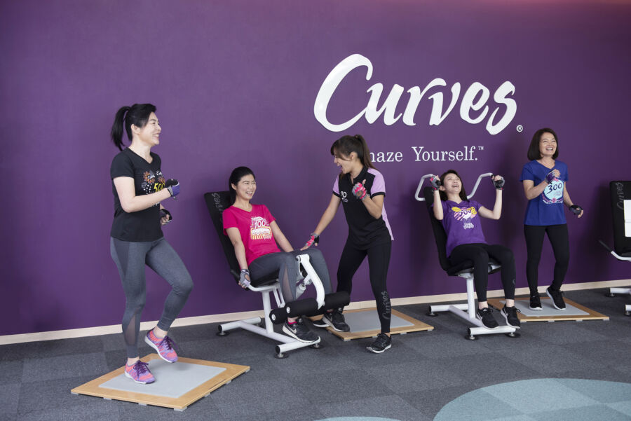 Curves可爾姿全台規模最大「女性增肌減脂賽」　40歲鋼琴老師抱走10萬 - 早安台灣新聞 | Morning Taiwan News