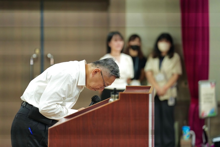 圖／柯文哲當台北市長時缺乏法律觀念，10年後依然沒有進步，更多的是對政治獻金的憧憬與嚮往。（翻攝柯文哲臉書）