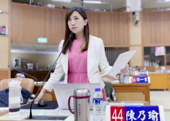 圖／新北市議員陳乃瑜表示，已要求市府應該多管齊下的強化消費者相關消保知識，讓市民朋友遠離消費的糾紛。（新北市議員陳乃瑜提供）