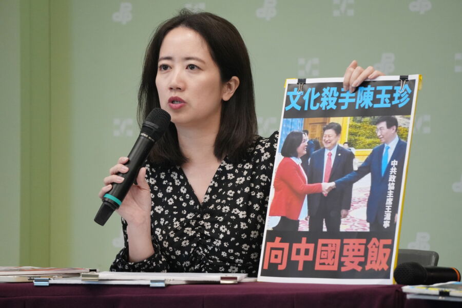 圖／民進黨發言人戴瑋姍呼籲，希望藍白能好好審視當今的民意，勿再錯判情勢，不僅會害了自己，更會讓台灣繼續內耗，阻礙國家進步。（民進黨提供）