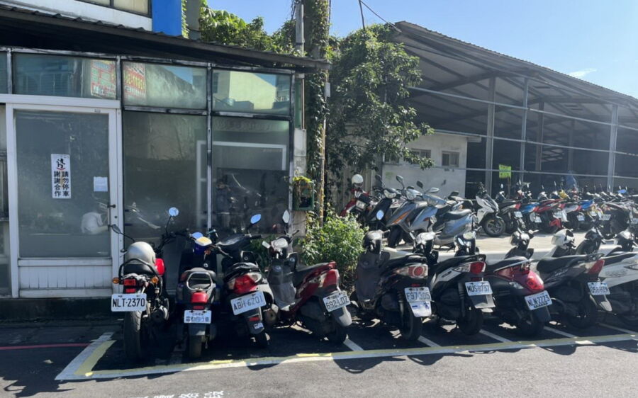 圖／路邊機車格採計次收費管理。（新北市政府交通局提供）