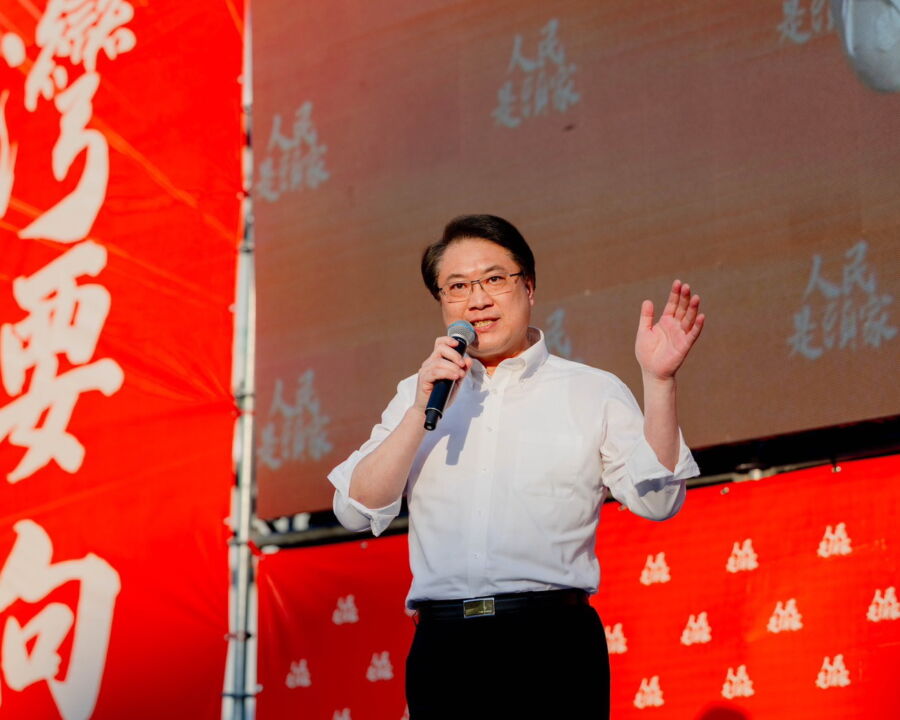 圖／民進黨秘書長林右昌表示，國民黨一手主導罷免綠委，死亡連署頻傳，是反民主的違法行為。（民進黨提供）