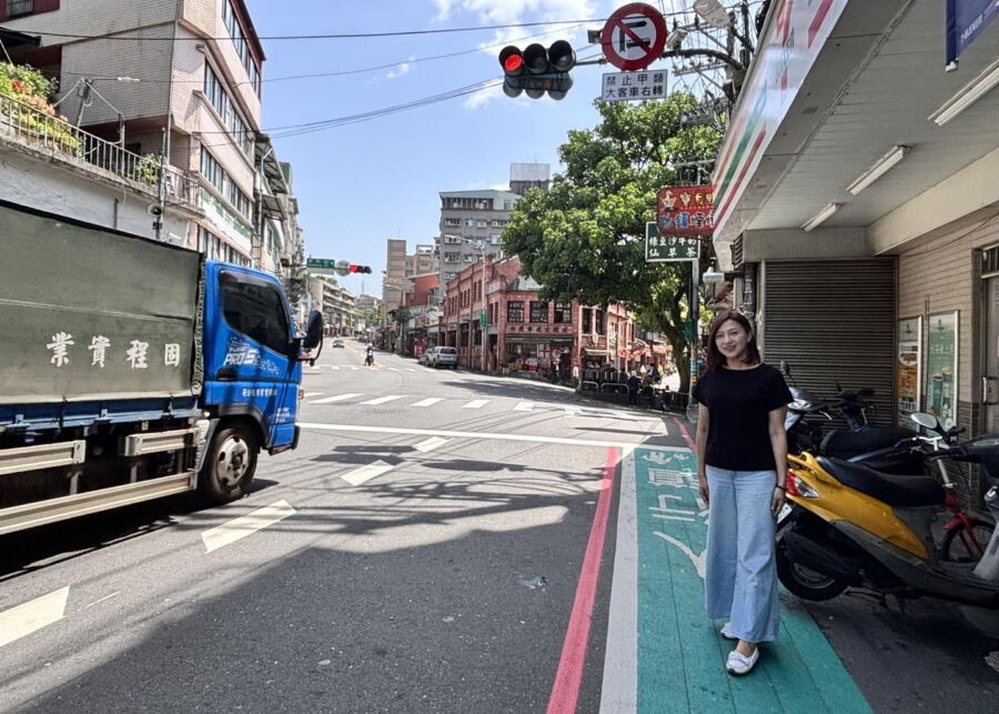 圖／新北市議員陳乃瑜表示，擔任議員以來時常針對選區內的交通改善進行質詢會勘。（新北市議員陳乃瑜提供）