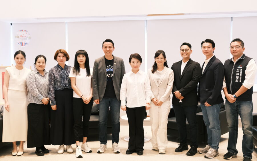 圖／台中市長盧秀燕對六年多來的市政創新作為如數家珍。（新北市議員陳偉杰提供）