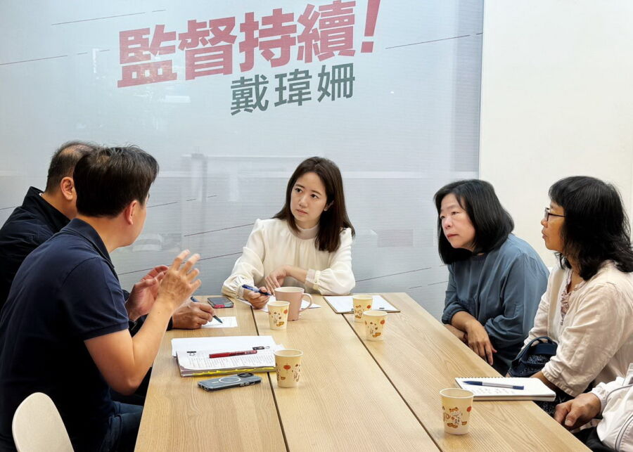 圖／新北市議員戴瑋姍要求，學校必須及早辨識出高風險的孩子並給予輔導，確實掌握每個個案的狀況。（新北市議員戴瑋姍臉書）