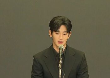 金秀賢陷風波認愛金賽綸　挨批懦弱、毫無悔意