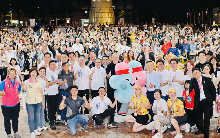 圖／新北市長侯友宜今日受訪時強調，大家昨日都非常的開心，最重要是很多的表演節目。（新北市政府新聞局提供）