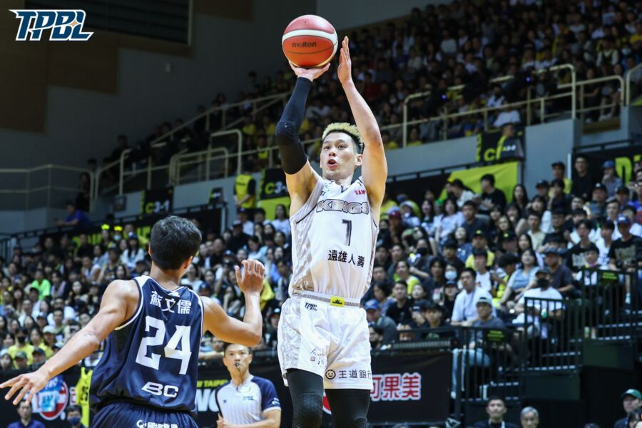 林書豪喊比NBA還難　率新北國王搶下TPBL首冠