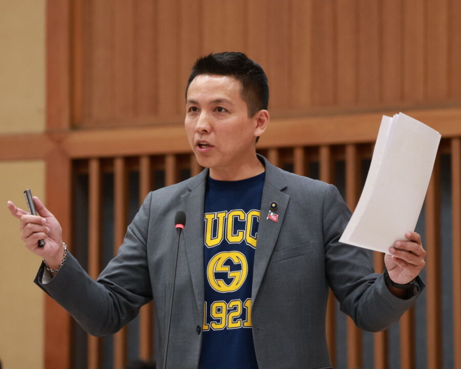 圖／新北市議員陳偉杰認為，日本西武巨蛋條件與淡海二期相似，交通上有即將完工的淡江大橋、淡北道路，觀光特色則有跨河煙火、青春山海線等。（新北市議員陳偉杰提供）