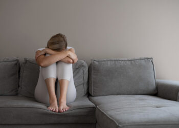 人妻婚後無性生活！一翻手機才知「丈夫是偽娘」揪同好上摩鐵