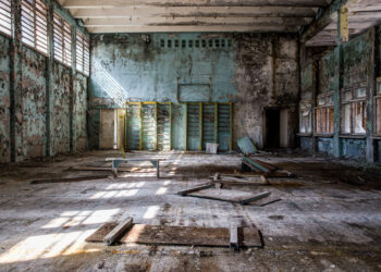 恐怖廢墟驚見白骨！日本警證實死者是台灣男　死因曝光