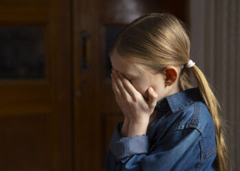 11歲童亂觸摸女童還挑釁！喊：有本事去告啊　引發全網公憤