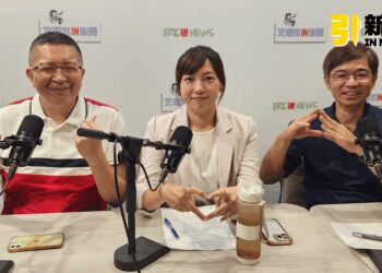 圖／新北市議員陳乃瑜表示，新北市政府近年稅收超徵，但要求侯友宜多做社福及教育支出，他總推託有錢再做。（艾瑞克IN新聞攝）