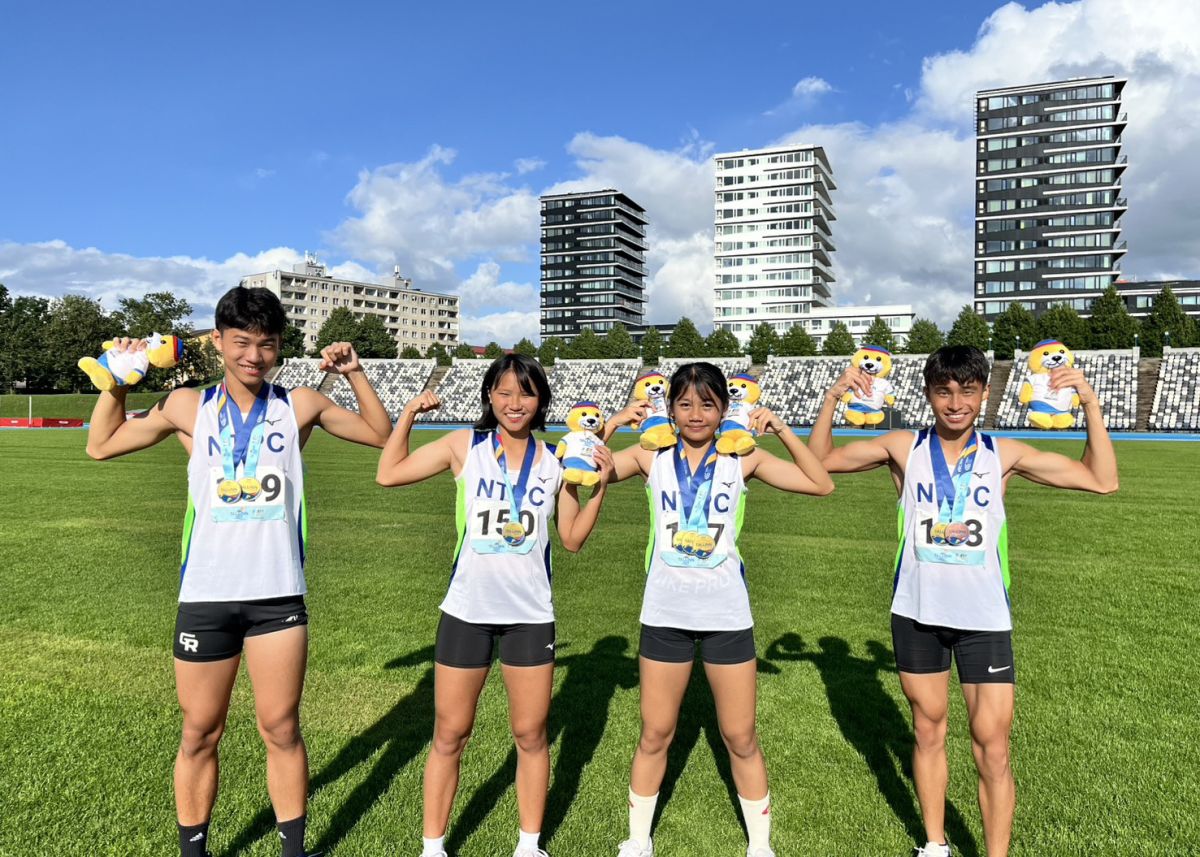 圖／新北市林子婕、黃得豐、陳予澤、徐靖閔榮獲國際少年運動會的混合4×100公尺接力金牌。（新北市政府體育局提供）
