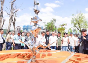 圖／中環公園融合塭仔圳「黑手職人」等傳統產業的特色。（新北市政府新聞局提供）