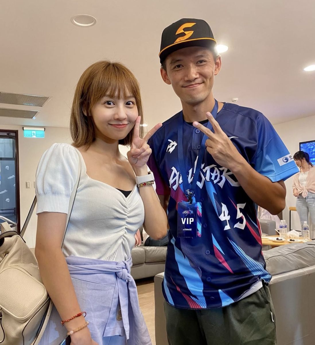 被稱樂天女孩「最佳救援」！崔荷潾親曝和Josh變熟經過