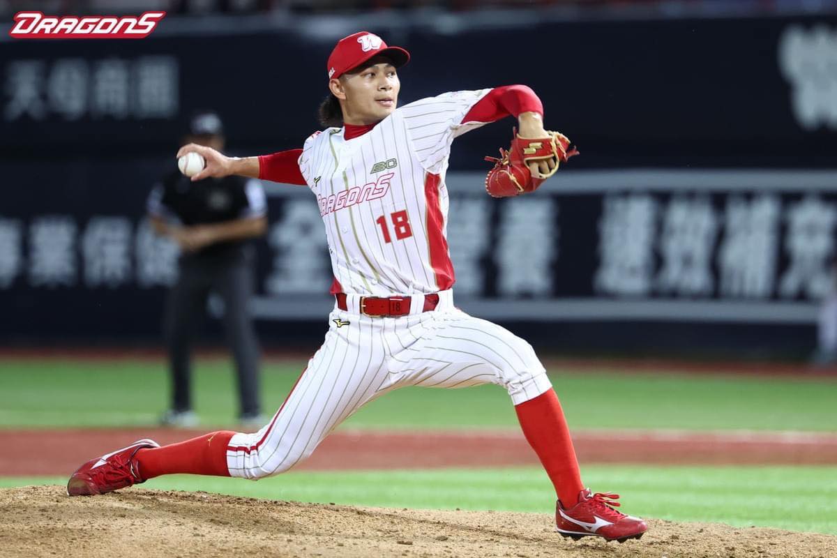 圖/台灣職棒味全龍王牌投手「龍之子」徐若熙。(資料照)