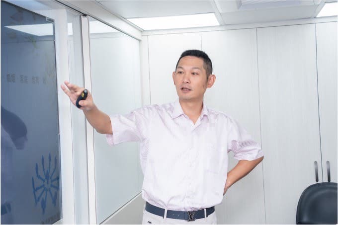 圖／台灣微整形美容醫學會理事長陳俊光醫師針對特管法部分修正草案一事，呼籲：「恐傷基層醫美生態與民眾權益。」（台灣微整形美容醫學會 提供）