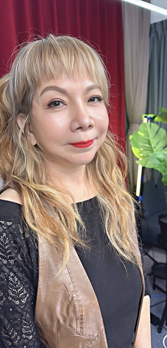 圖／萁媽更有自信後， 桃花朵朵開。（陽光璨亮生醫提供）