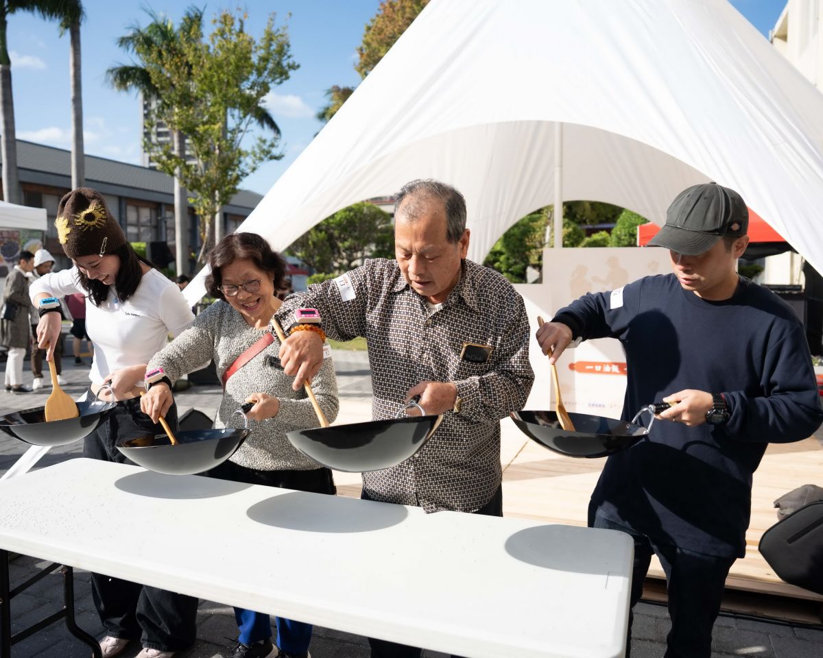 圖／今年油飯節結合互動遊戲與拍照打卡點，展現油飯文化的創新魅力。（新北市政府市場處提供）