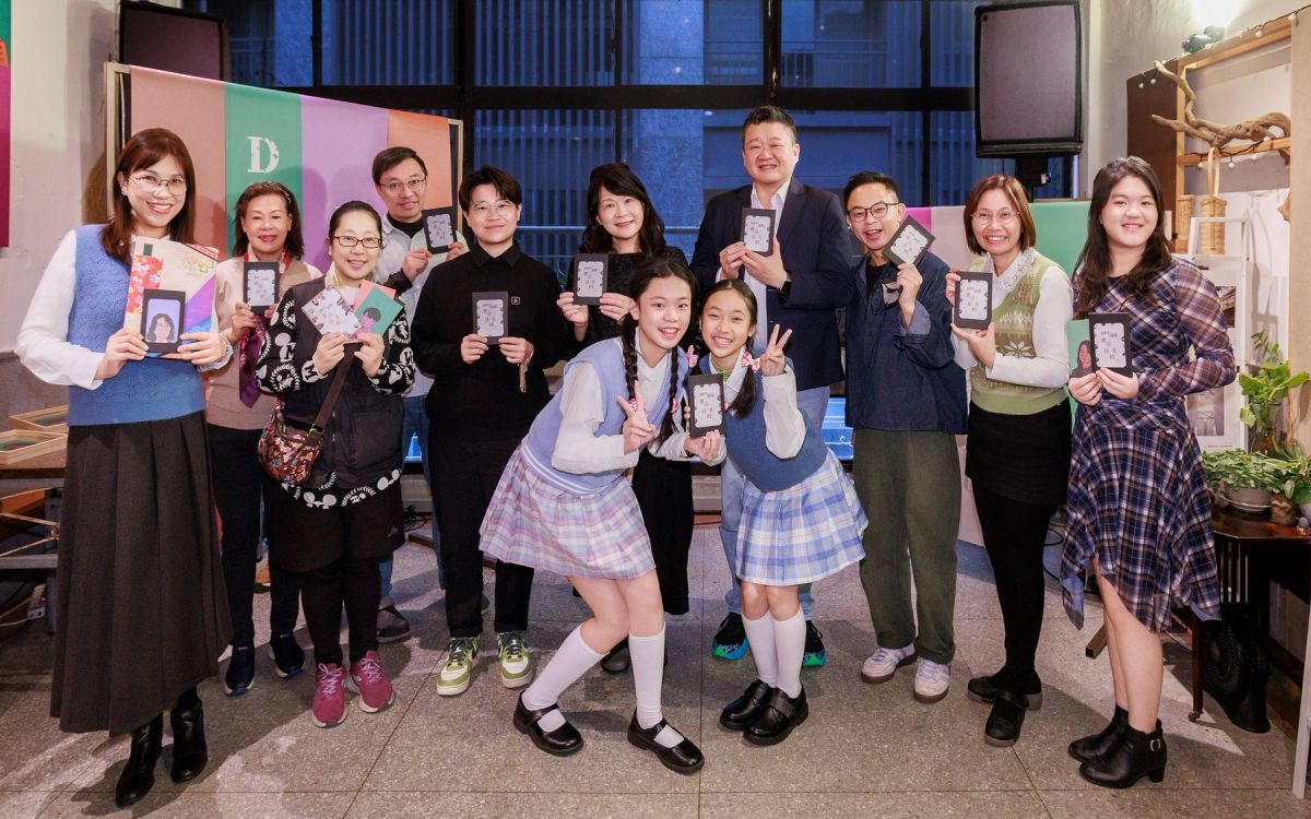 圖／民進黨今（26）日舉辦「DPP挺你・尋回語言的光」策展記者會。（民進黨提供）