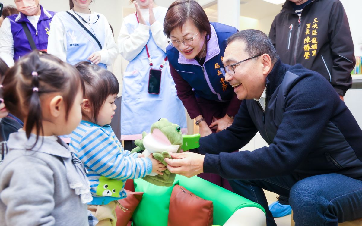 圖／侯友宜強調，市府將持續評估增設公共托育中心，讓家長減輕托育壓力，在新北市安心成家，打造「育兒友善城市」的政策願景。（新北市政府新聞局提供）
