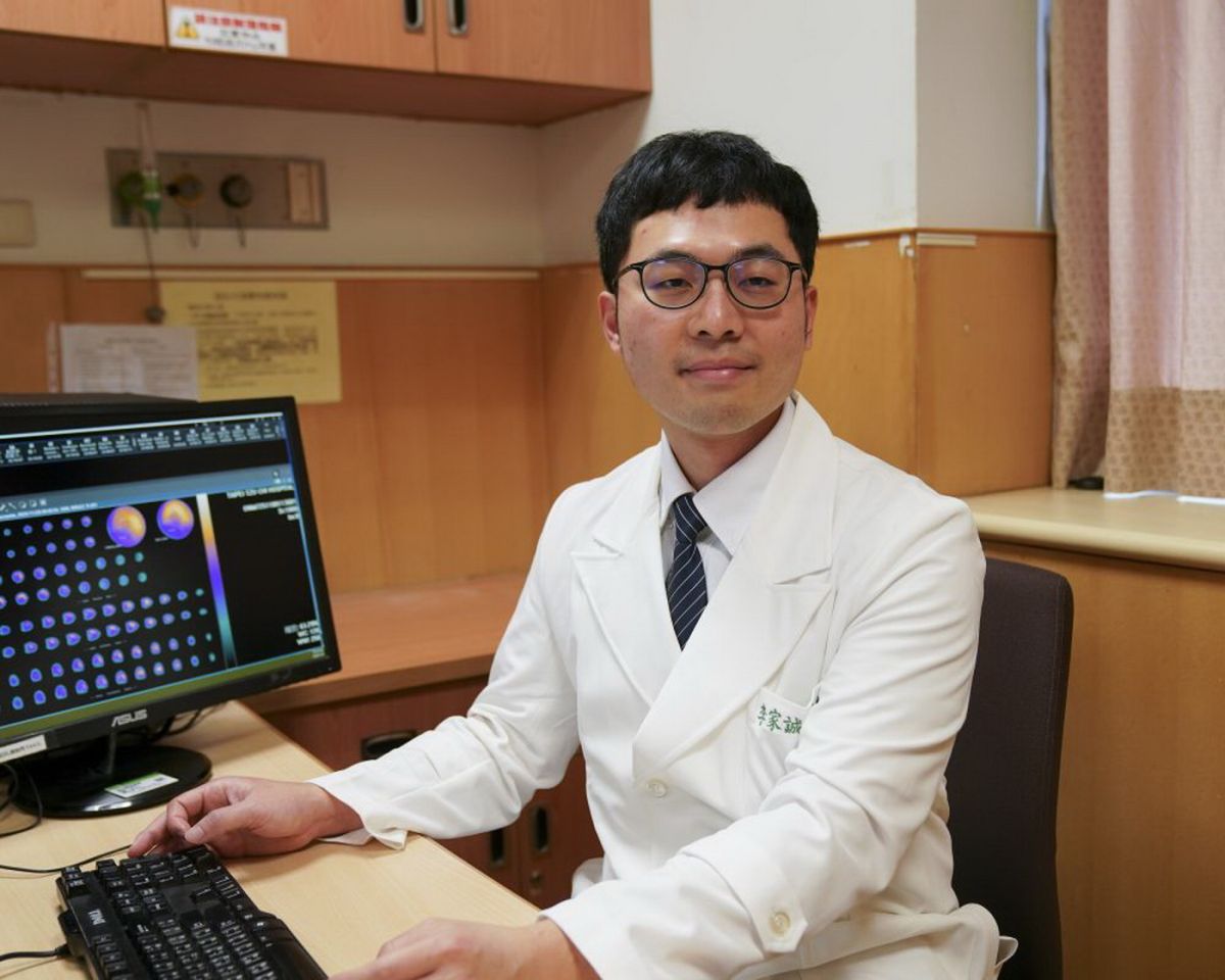 圖/李家誠醫師指出,若正處於發燒、感冒、感染或身體有未癒合傷口的情況下,都不宜泡湯。(台北慈濟醫院提供)