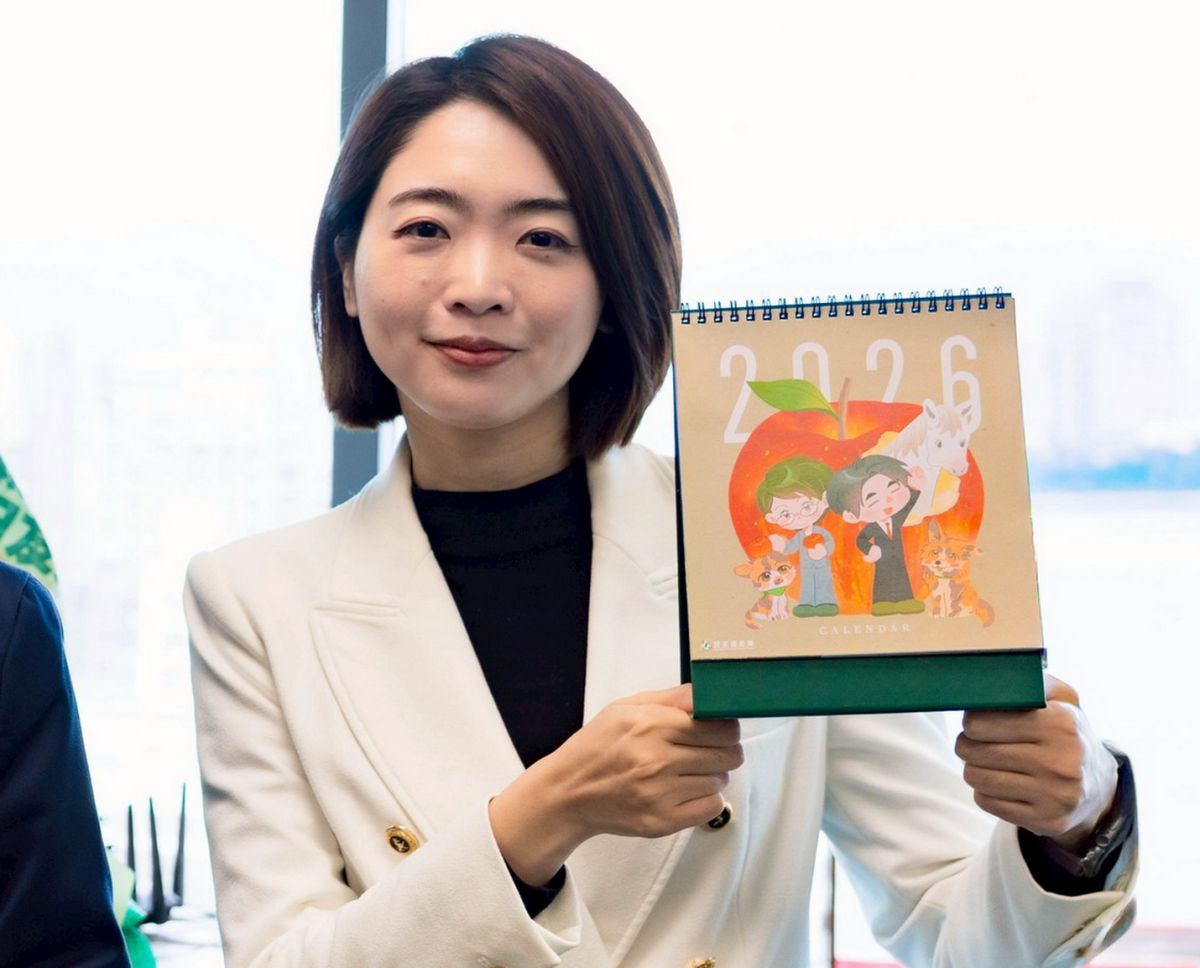 圖／民進黨發言人韓瑩痛批，在野黨無視國際情勢與國防迫切需求，持續癱瘓預算審查，質疑是否在「等中國同意」。（民進黨提供）