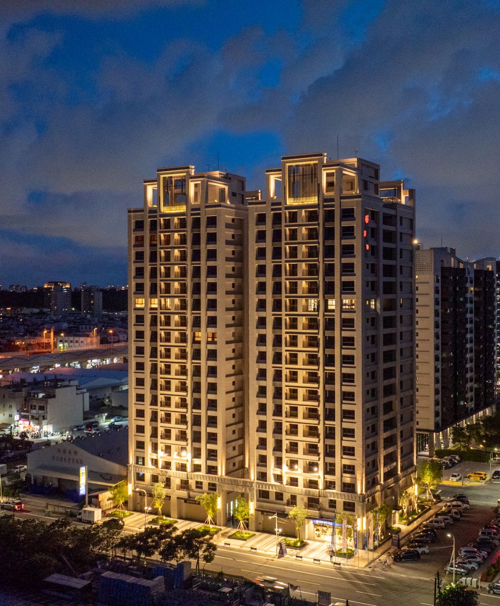 圖／「遠見沐景」外觀實景圖，相較蒔美，沐景主打景觀，能夠眺望校園綠景。（全誠建設提供）