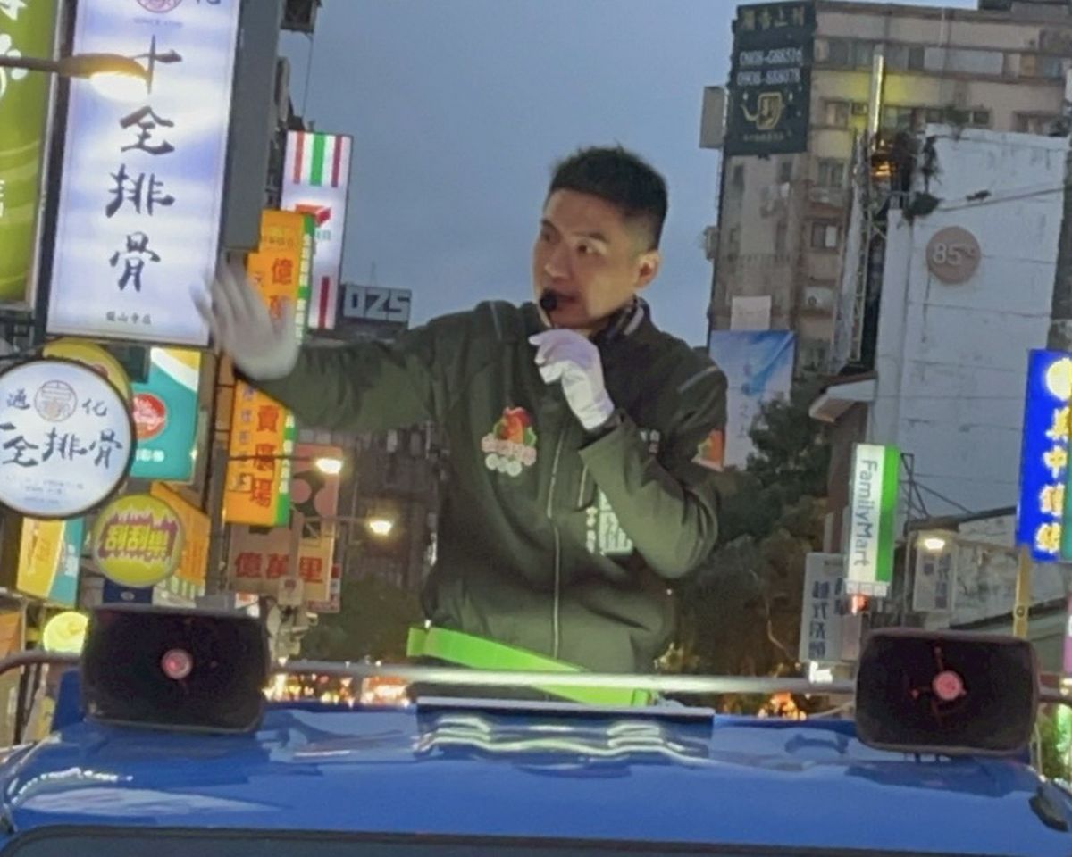 圖/面對即將到來的電話民調,張銘祐向鄉親喊話,希望支持者勇於表達意見,讓長期在地方打拚、堅持理念的候選人能在初選中脫穎而出。(張銘祐提供)