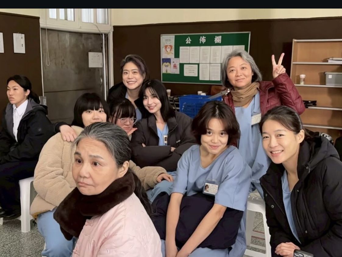 圖／《陽光女子合唱團》中一位身形高挑、五官精緻、氣質冷靜的「甜美正妹」意外成為焦點。（翻攝 IG／＠317century）