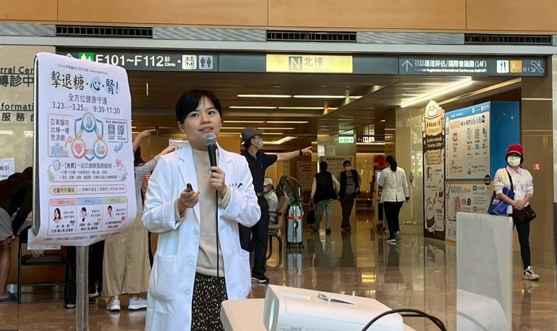 圖／賴蕙萍醫師指出，糖尿病會傷害全身血管，影響心腎等器官；控糖重點在預防併發症，並需結合多面向健康管理。（亞東醫院提供）