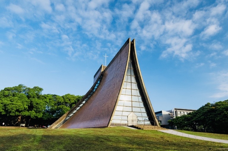 圖／最新繁星推薦招生數據出爐，繼去年三路滿招的東海大學再交亮眼成績單，在本次招生中不僅達成「滿額錄取」，更寫下「零缺額」紀錄。（東海大學提供）