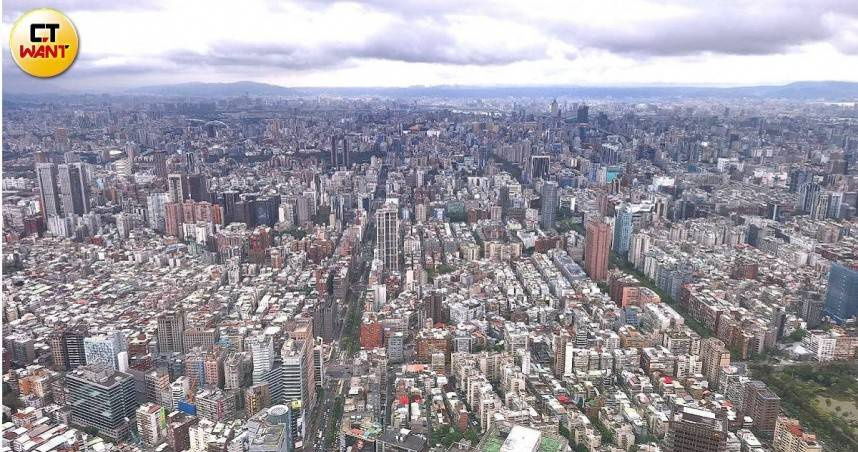 圖/中信房屋宅調查發現,近5成民眾有感房價鬆動,逾半民眾贊成適度鬆綁信用管制。(CTWANT 提供)