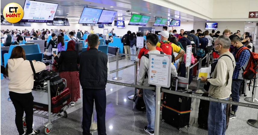 圖／今天下午杜拜飛往台灣EK-366班機將抵達桃機。（CTWANT 提供）