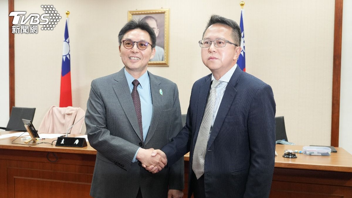 圖/民眾黨立委洪毓祥、民進黨立委邱志偉擔任本會期經濟委員會召委。(TVBS 提供)