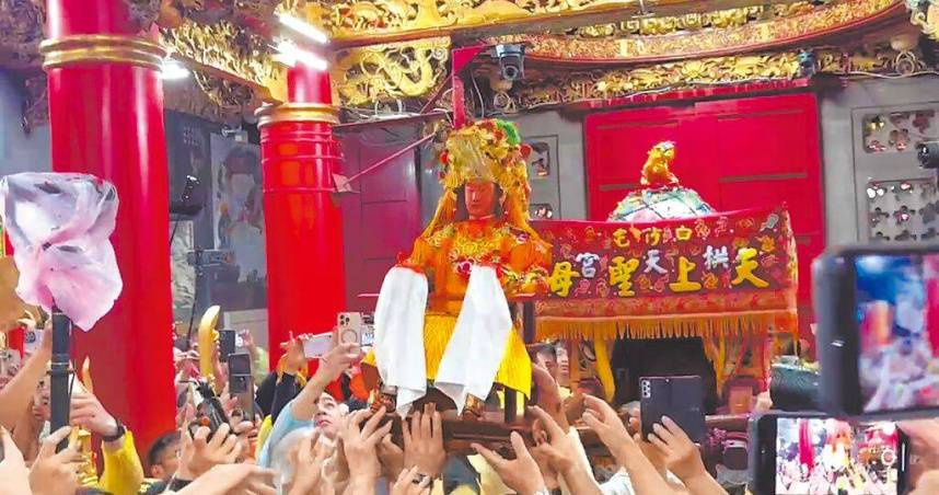 圖/白沙屯媽祖北港徒步進香活動每年都吸引許多信徒參與。(CTWANT 提供)
